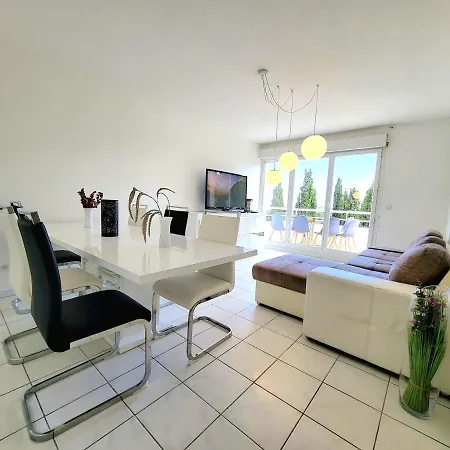 Appartement Appart Luxueux 3 Pieces, Piscine, Mer, Terrasse